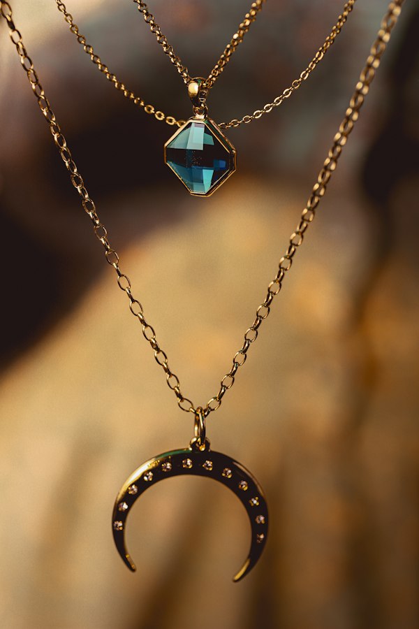 Illustrative gold jewellery